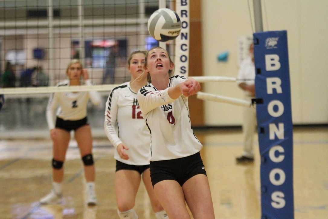 Heartland vs. Centennial volleyball 19.jpg